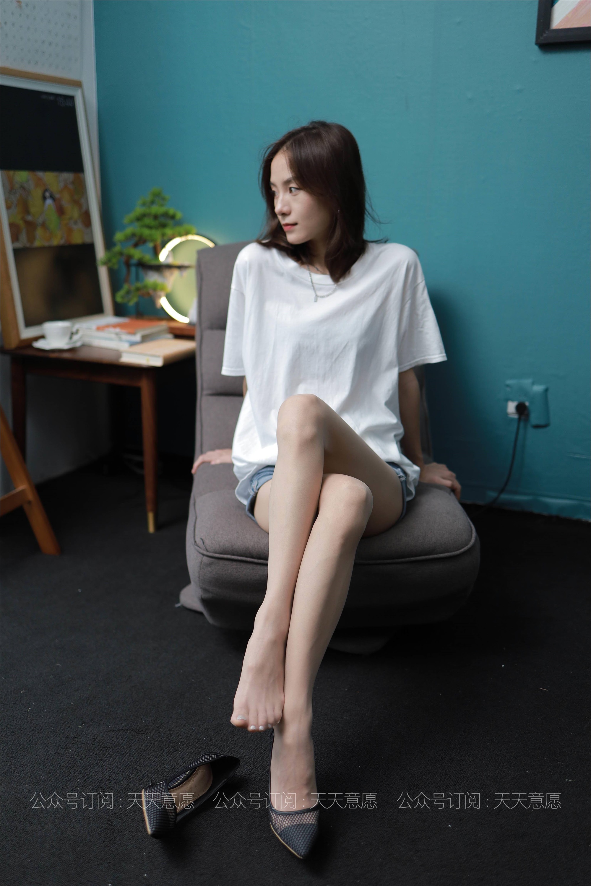 IESS异思趣向  2021.08.03 丝享家878：小六《邻家少女爱看书》